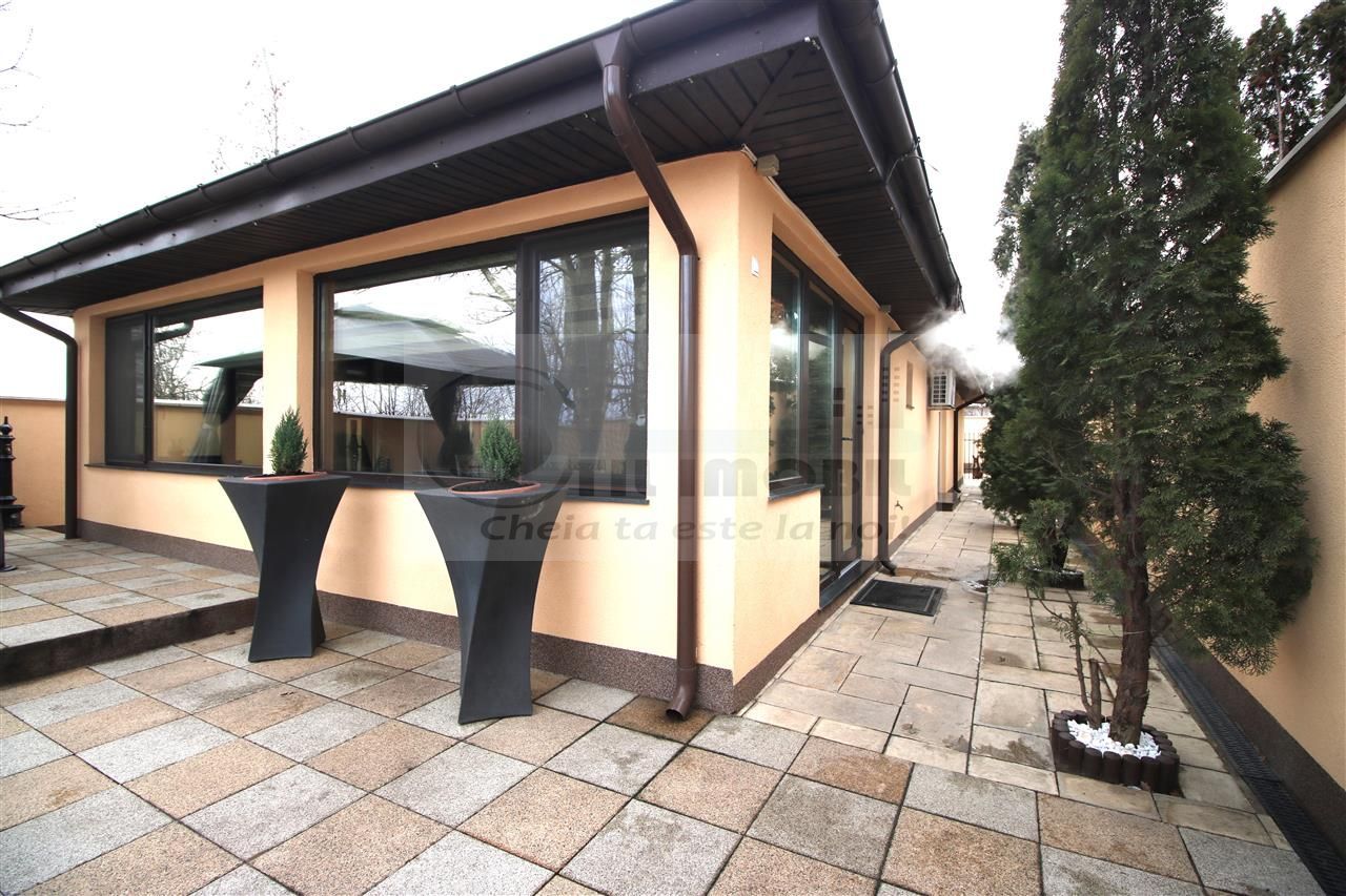 MIROSLAVA CASA EXCLUSIVISTA LA CHEIE LUX STIL MEDITERANEAN MOBILATA - Poză 3