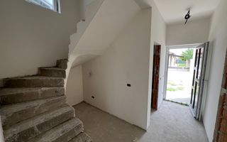 Duplex 4 camere despartit prin camera tehnica | Chisoda - Poză 9