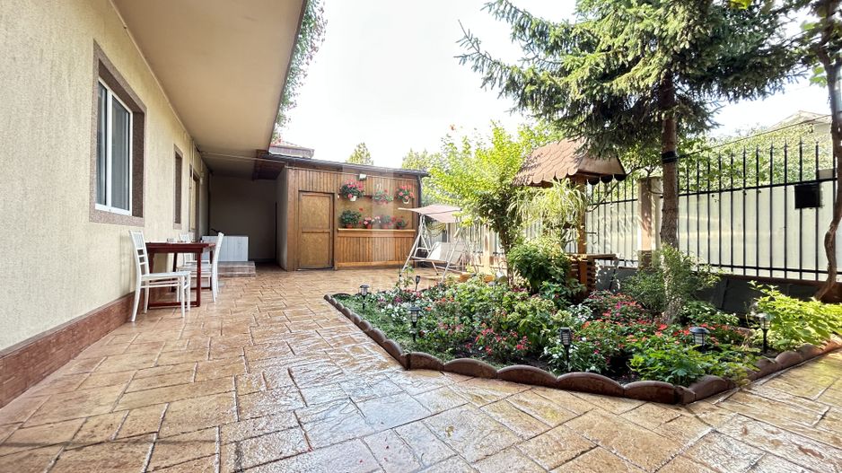 Afacere Turistică la Cheie | Pensiune 10 Camere | Eforie Nord - Poză 27