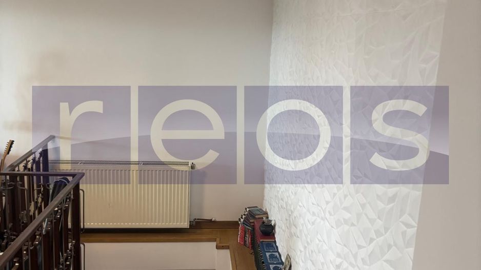 APARTAMENT DEOSEBIT DE VÂNZARE 5 CAMERE | VILA | ZONA CENTRALĂ - Poză 3