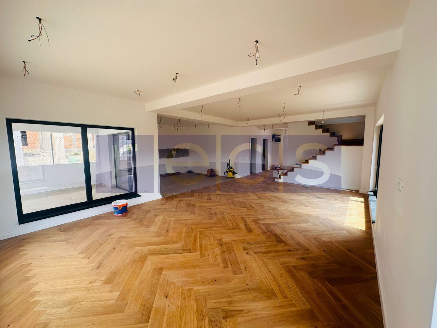 VILA DE VANZARE |  CORBEANCA | 5 CAMERE - Poză 6