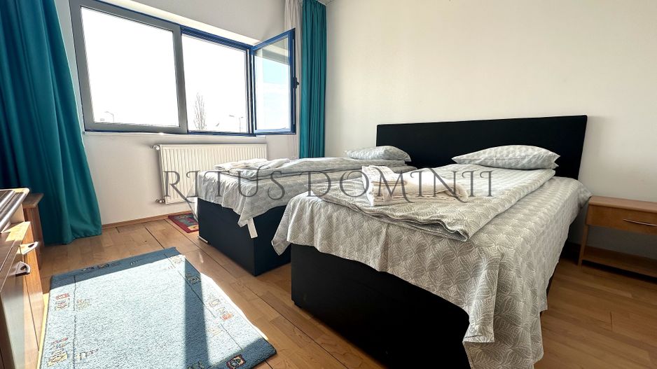 Hotel superb de vânzare, Bihor, 16 camere - Poză 1