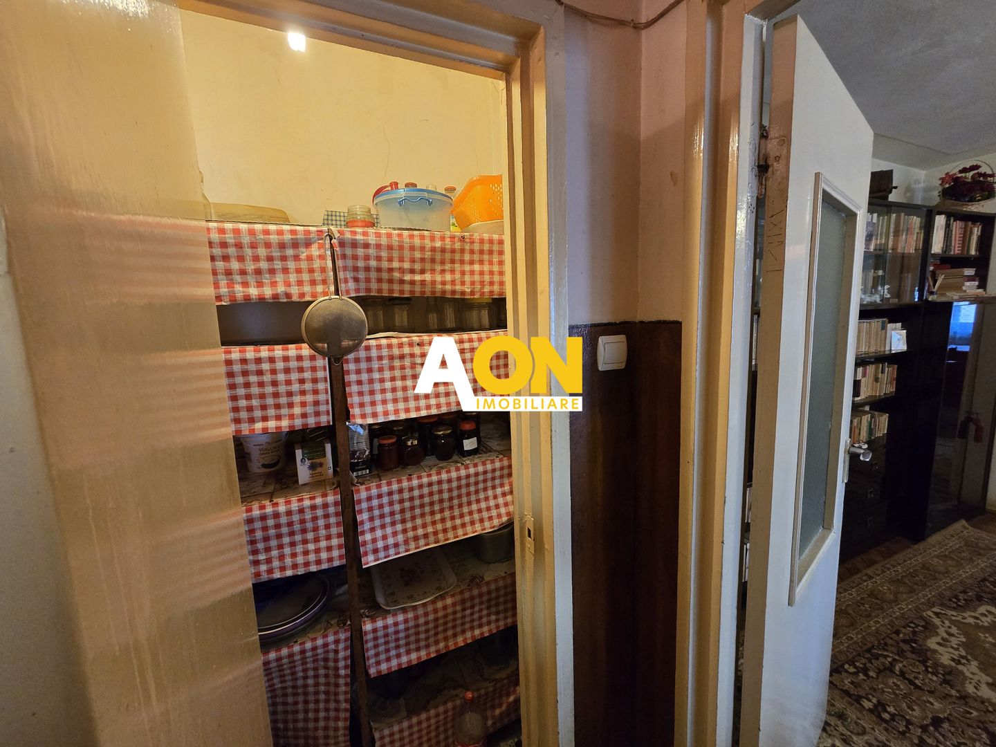 Apartament 3 camere Cetate,zona Closca - Poză 9