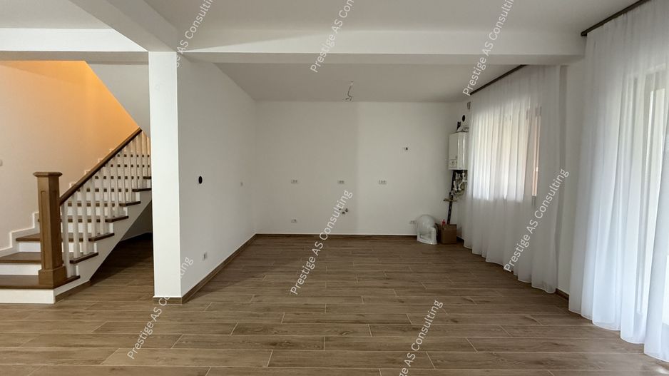 Duplex 5 Camere | 295mp Teren | Str Dunarea-Giroc - Poză 3