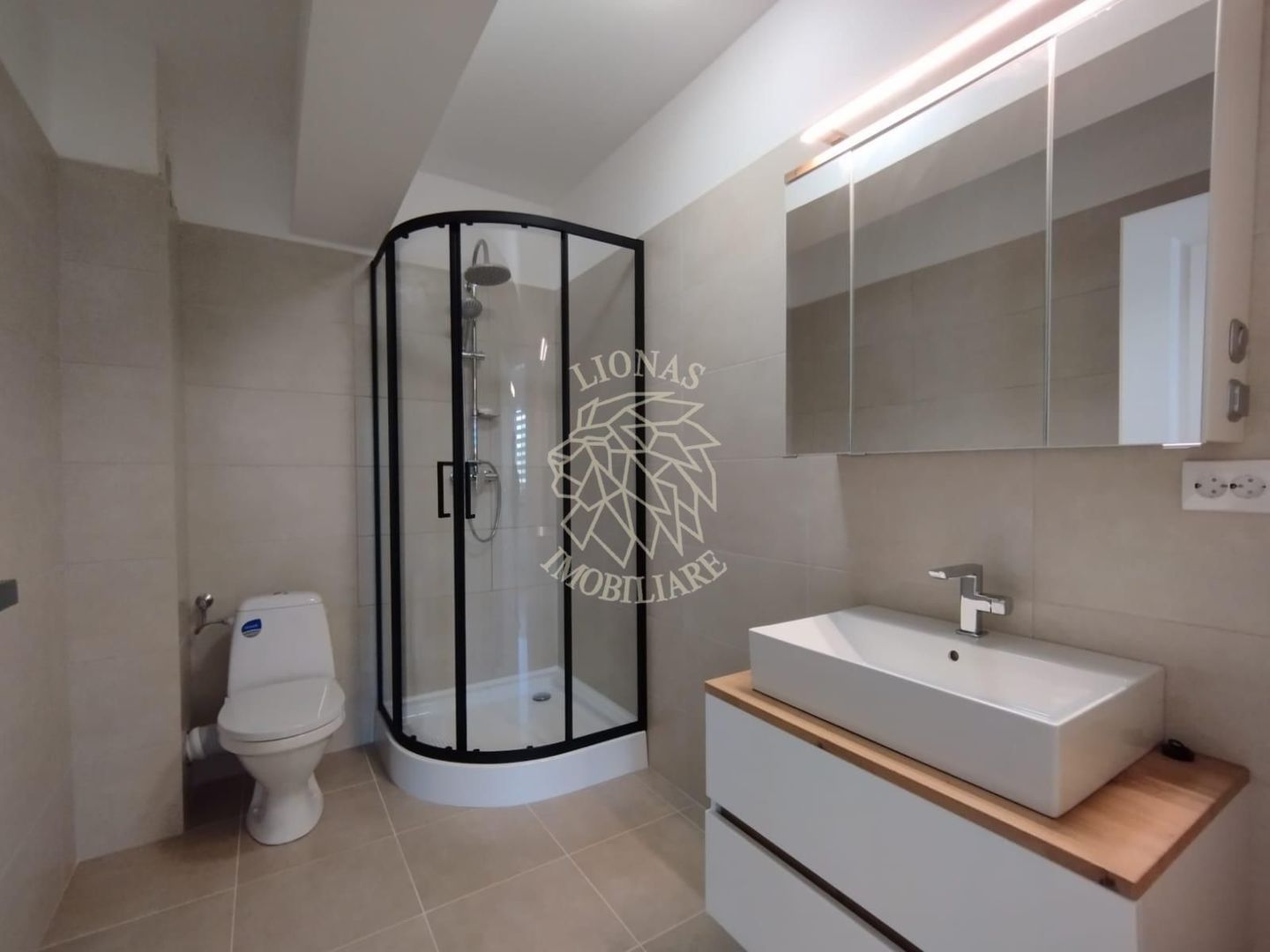 COMISION 0%! Apartamente mobilat si utilat 3 camere Zona Terra - Poză 6