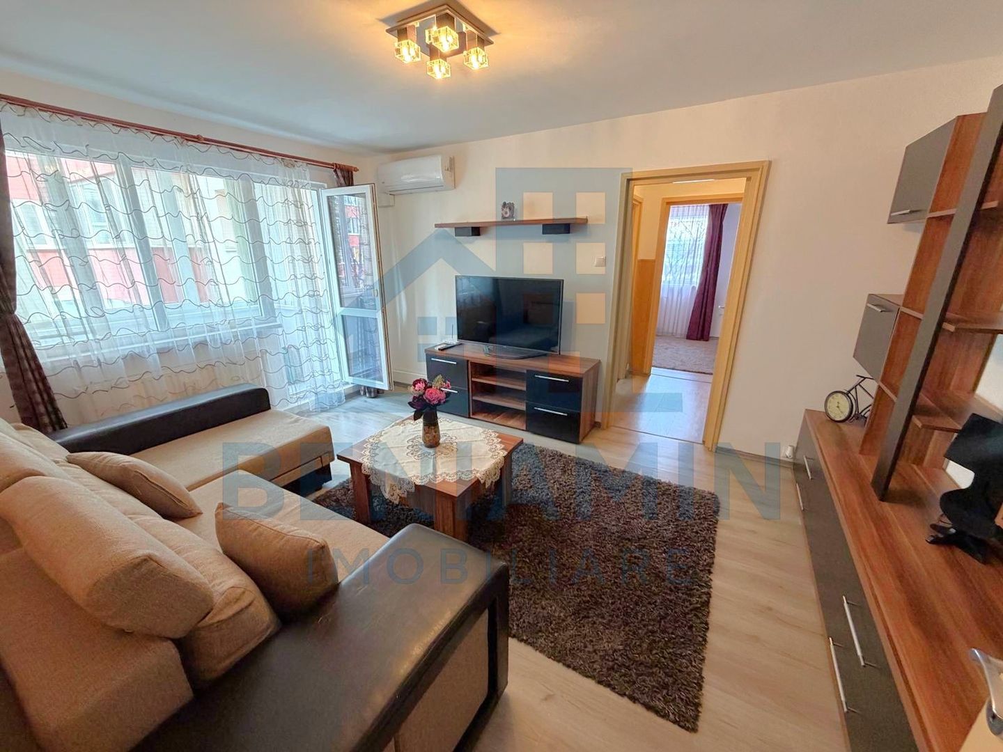 2 camere-etaj 1-centrala termica-mobilat-utilat-Sala sporturilor - Poză 1