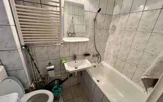 Apartament 2 camere , etaj 2, zona Tiglari - Poză 2
