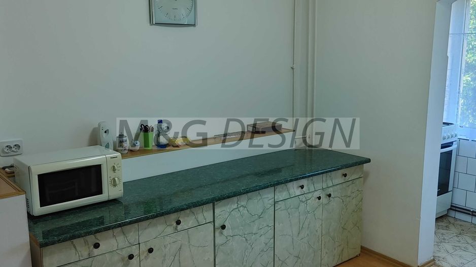 Apartament 2 camere Soarelui etaj intermediar - Poză 2