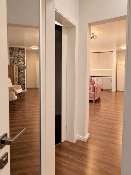 De inchiriat Apartament modern 2 camere, parcare Genesys Micalaca Arad - Poză 4
