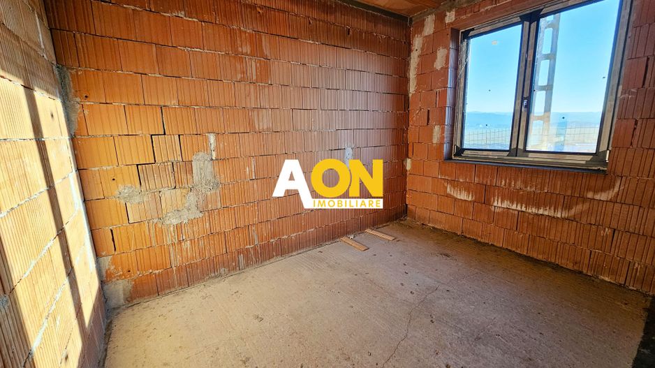 Casa la rosu, 5 camere, garaj, 479 mp teren, com. Ciugud - Poză 8