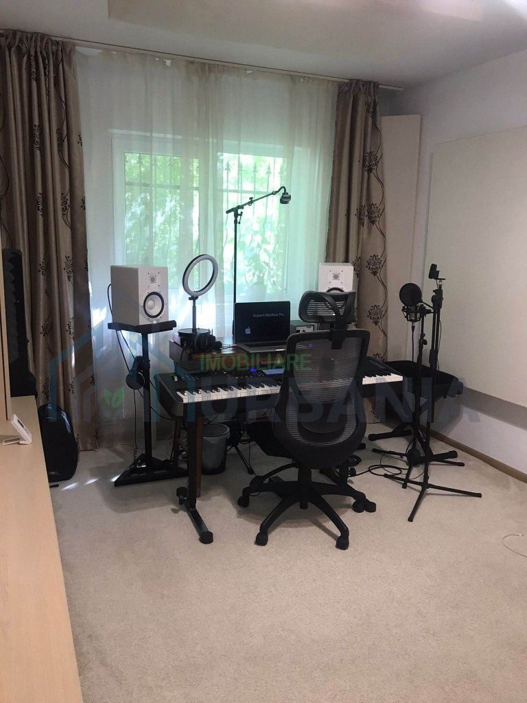 Ofer spre închiriere apartament cu 2 camere - Poză 7