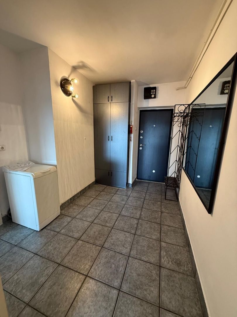 De inchiriat! Apartament spatios pe Nicolae Titulescu - Poză 7