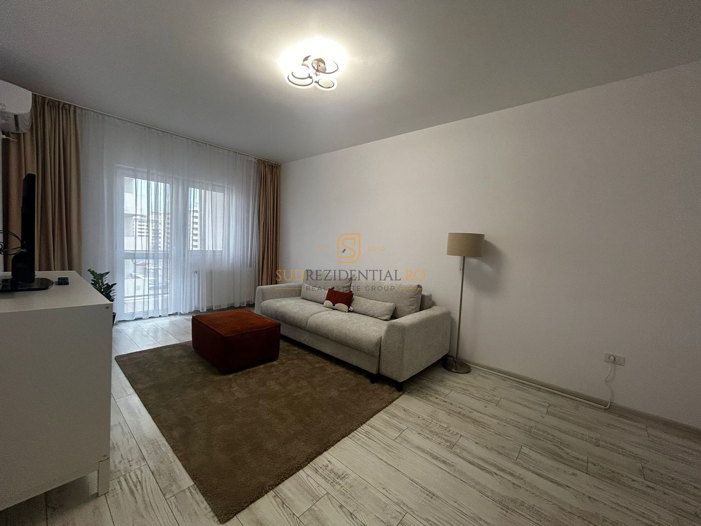 Apartament 2 camere de inchiriat, mobilat, The Grand Kristal, Sector 4 - Poză 1