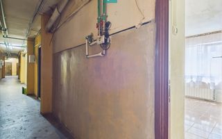 Garsonieră la parter zona UMT - Poză 10