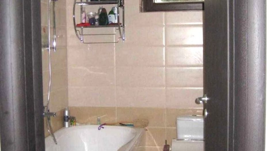 Apartament cu 3 camere pentru vanzare | curte 24 mp | Damaroaia - Schiță 10