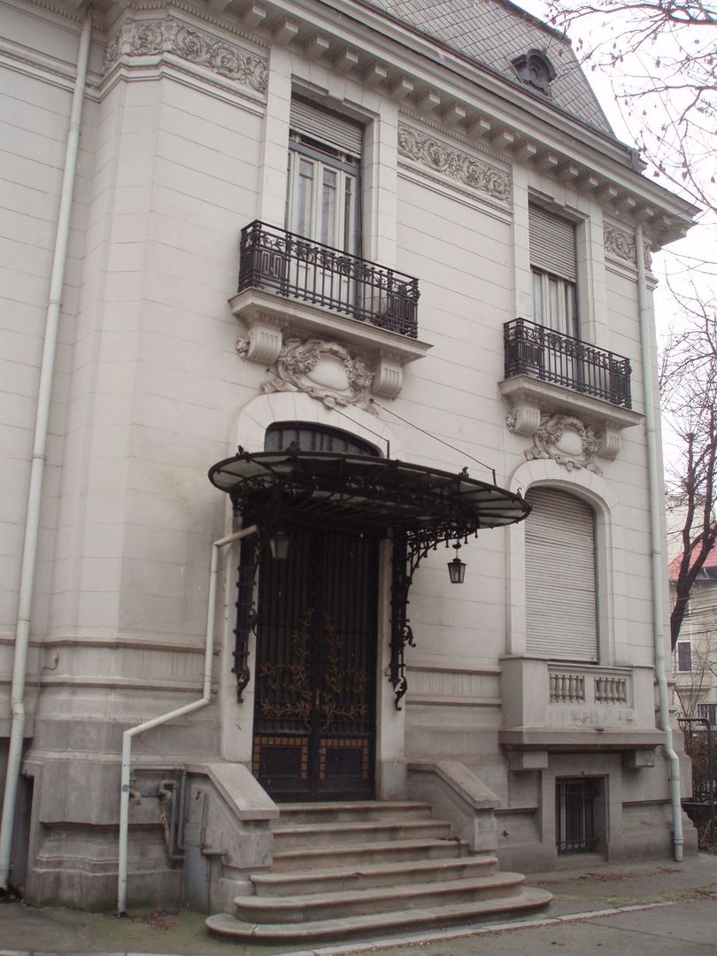 Vila 1000 mp teren 750 Romana Victoriei 16 camere - Poză 4