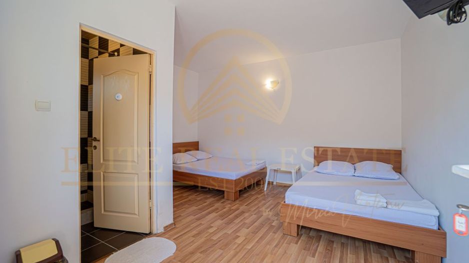 Locuință spațioasă + afacere turistică la cheie în Eforie Sud! - Poză 12