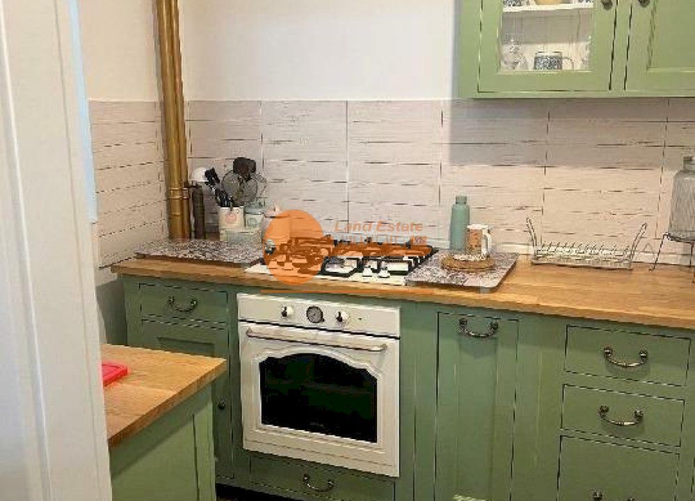 2 camere Ion Miahalche-1 mai ( renovat ) - Poză 1