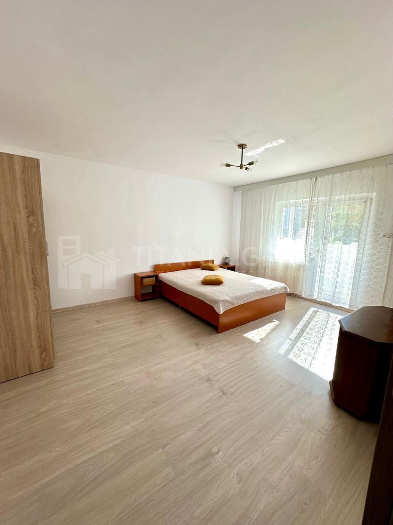 Garsonieră decomandată 38mp, renovată integral, lift nou,  Racadau - Poză 4