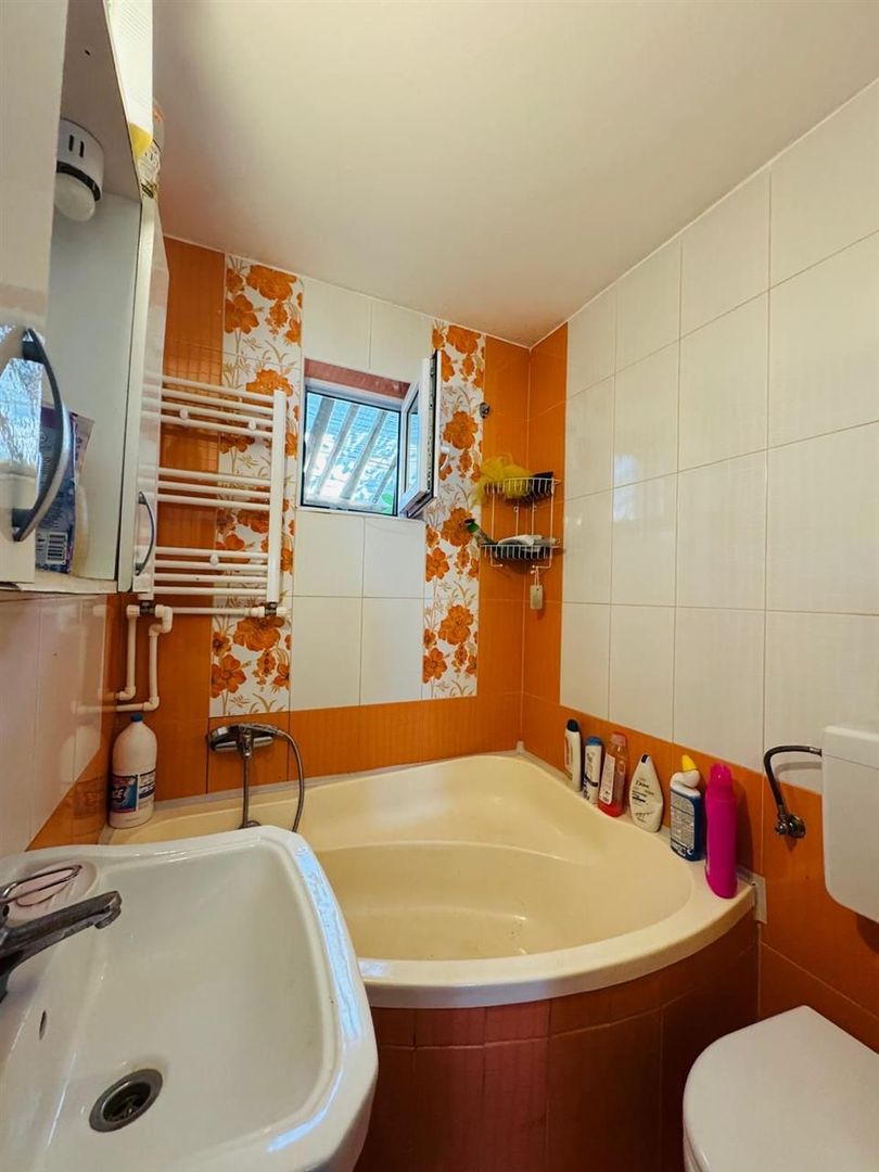 Casa cu acces auto in curte Grigorescu - Poză 4