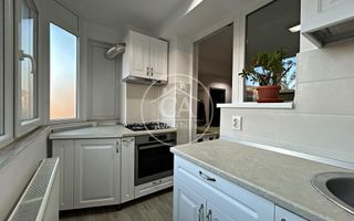 Apartament cu 3 camere de închiriat în zona Nufarul , Oradea - Poză 10