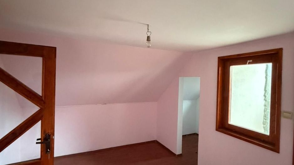 Casă complet renovată, pentru locuință sau pensiune turistică! - Poză 4