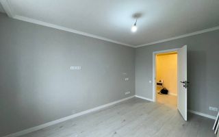 Apartament o odaie str. Alba Iulia, Buiucani - Poză 1