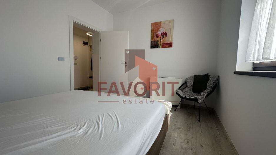 2 camere | etaj 2 | centrala proprie | loc de parcare acoperit | complet utilat - Poză 5