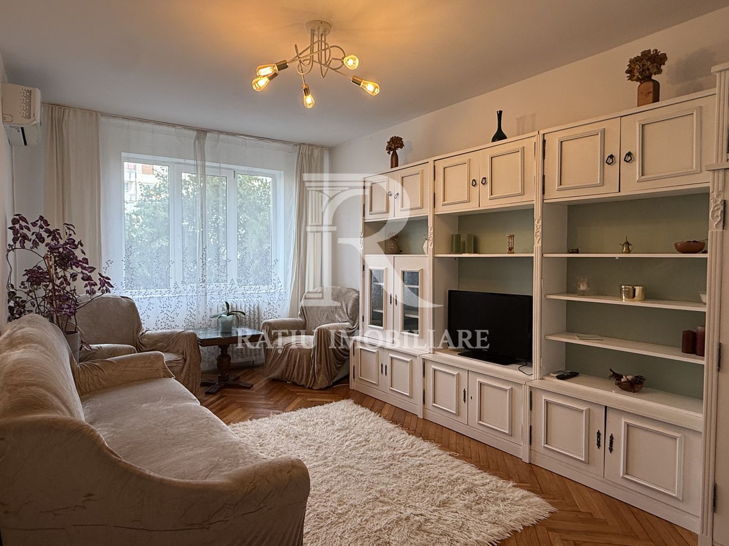 Apartament cu 3 camere | Decebal | Oradea - Poză 12