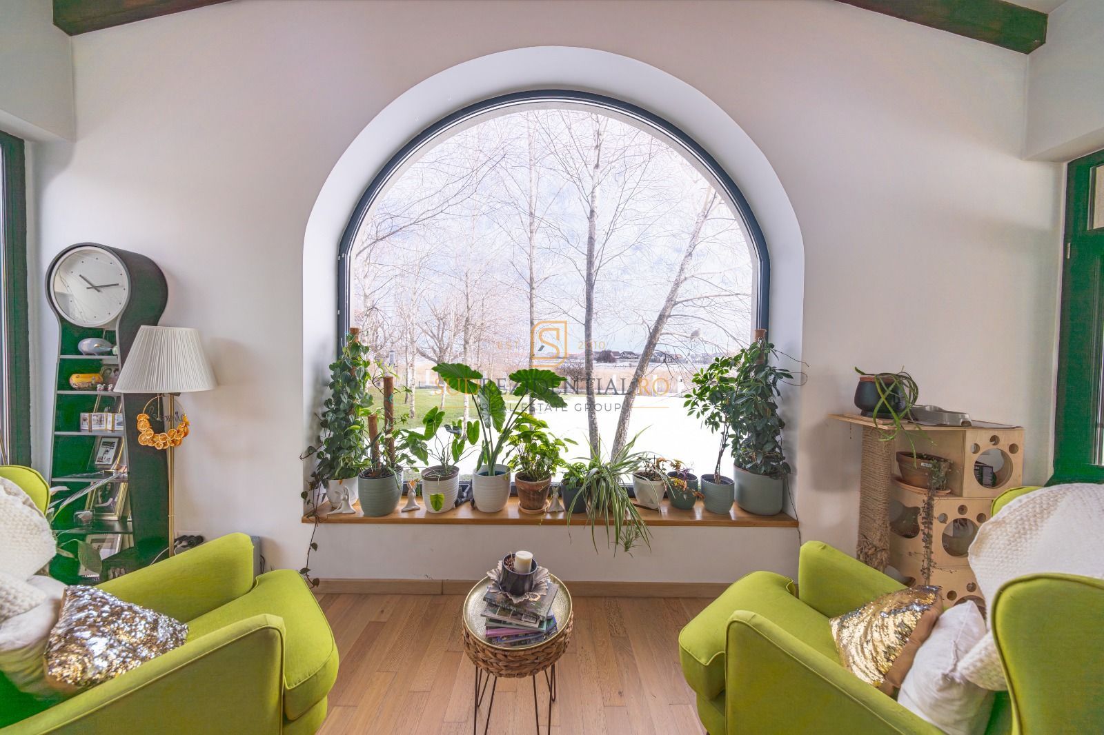 Resedinta spectaculoasa  – Vila exclusivista deschidere directa la lac - Poză 14