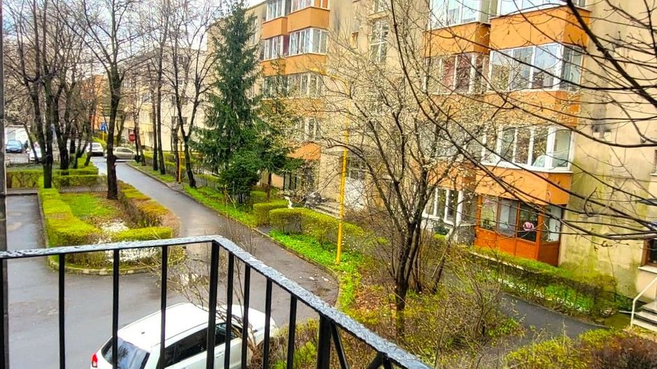 Zona Spitalului Judetean, 2 camere decomandate, renovate complet - Poză 12