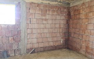 Casă de vânzare la roșu | 93.500 € | pe strada Luncii | în Cătălina - Poză 9