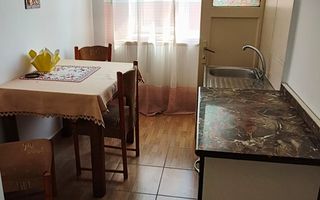 Vânzare apartament 2 camere Central Târgu Jiu etaj 2 - Poză 7
