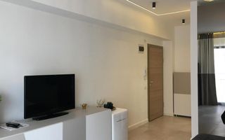 DE SILVA - LOFT - o camera de lux cu vedere la LAC - Poză 7