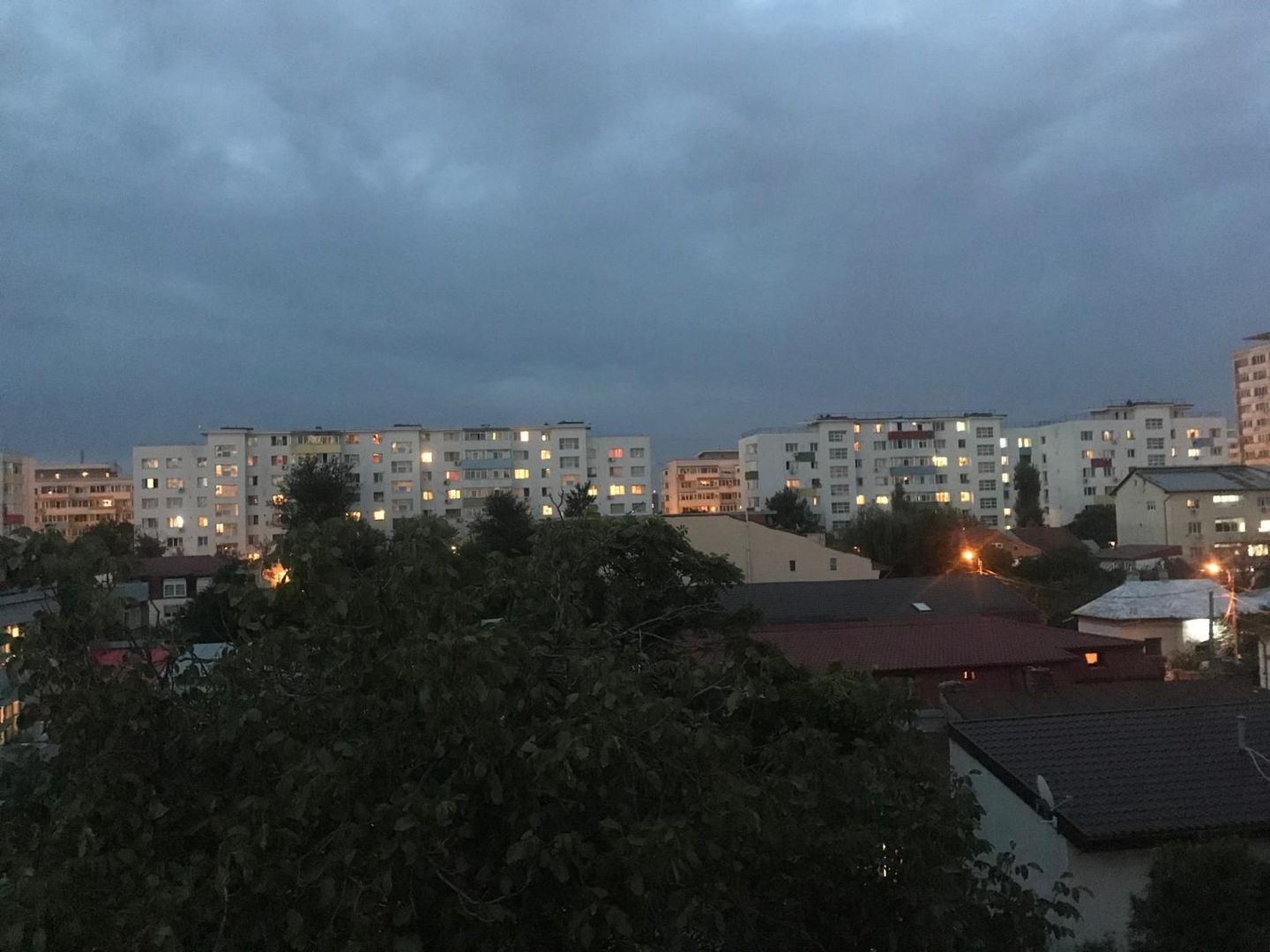 Apartament elegant cu doua camere, 1 Mai - Poză 9
