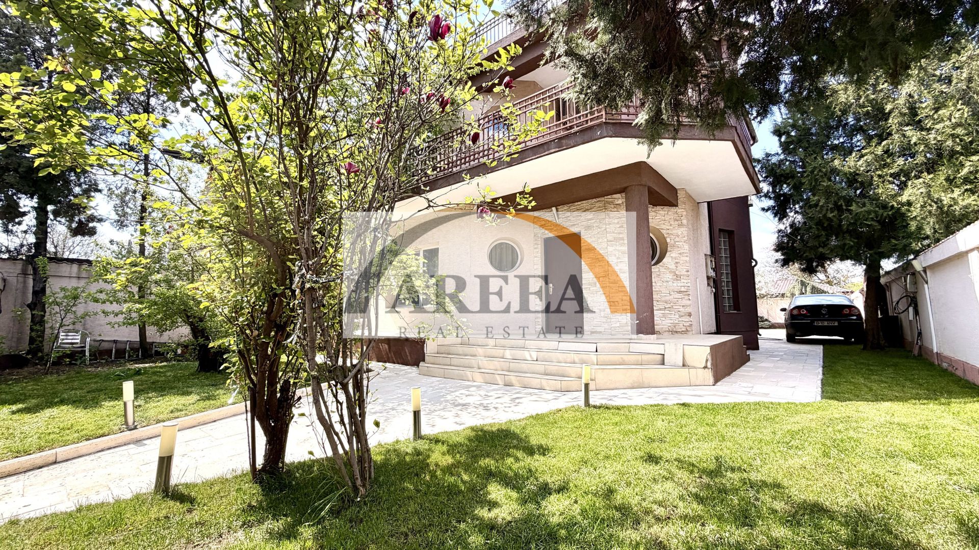 VILA ELEGANTA - 350 mp - D+P+E+M - METROU APARATORII PATRIEI - Poză 1