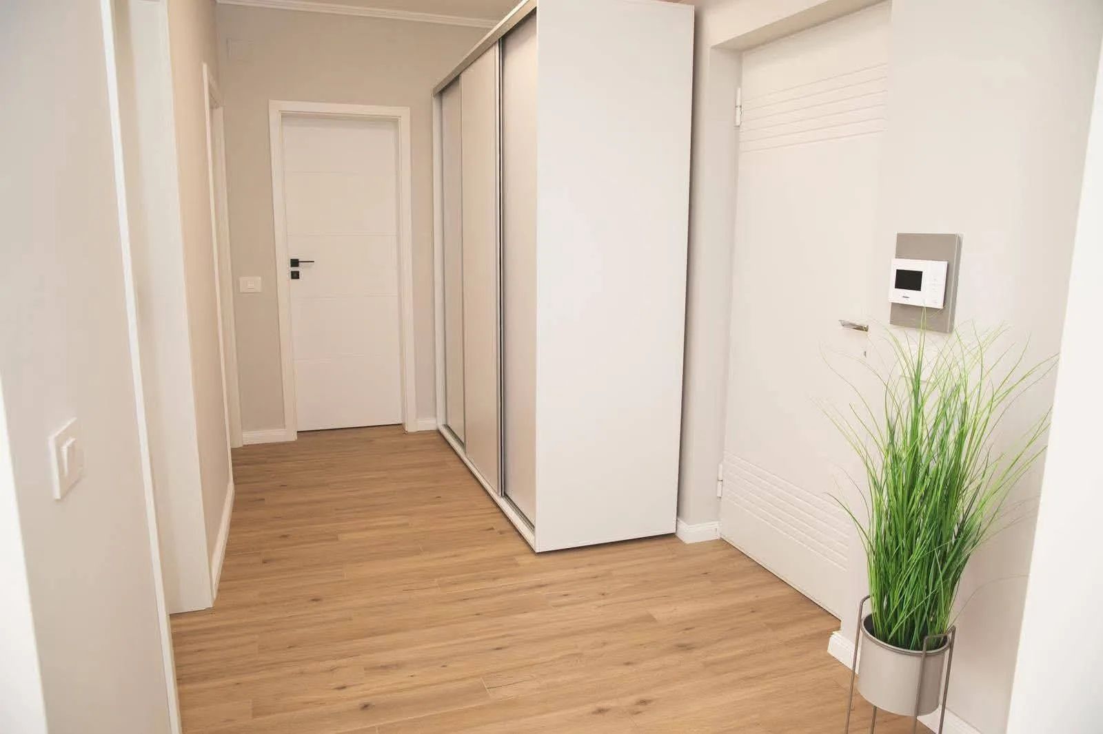 3 camere cu Garaj subteran Prima Onestilor - Poză 8