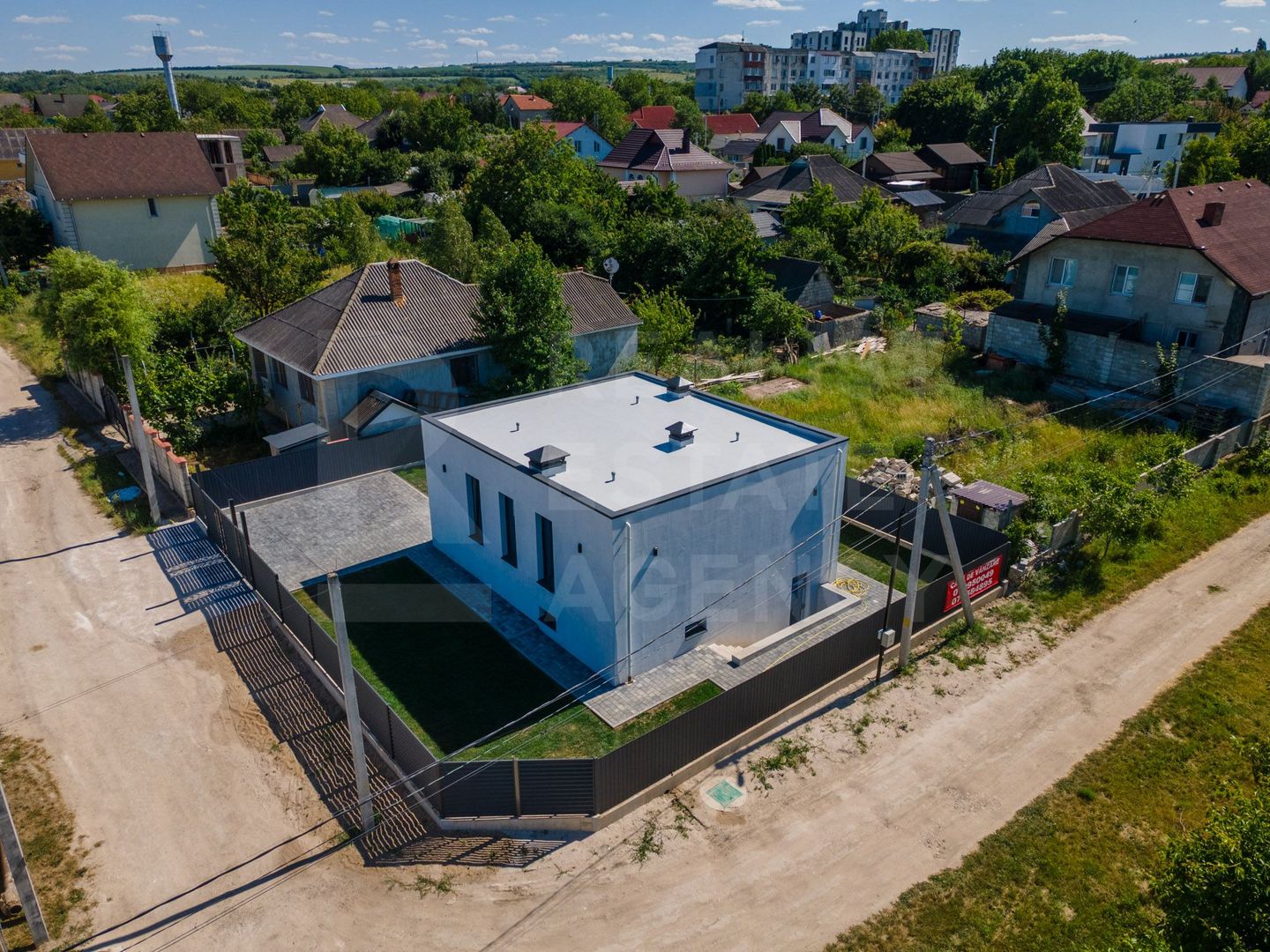 Vânzare,casă Hi-Tech, 3 camere, Porumbeni, raionul Criuleni - Poză 4