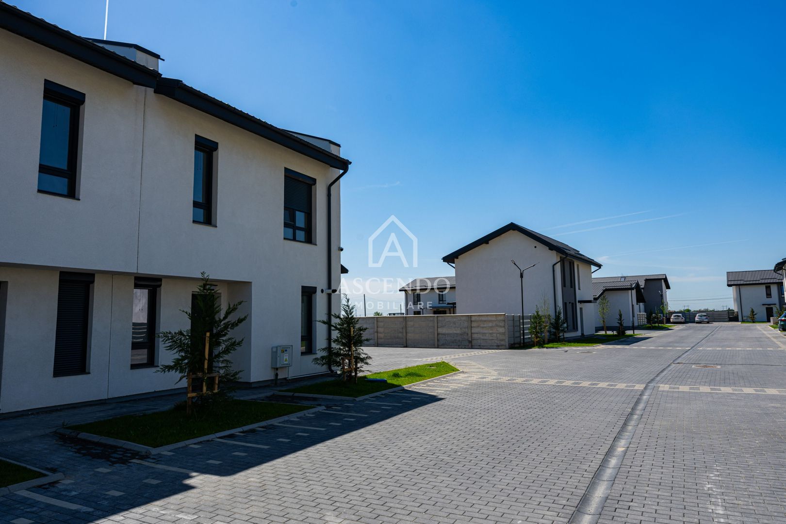 Case noi în Măgurele cu grădină proprie, parc privat și finisaje premium - Poză 4