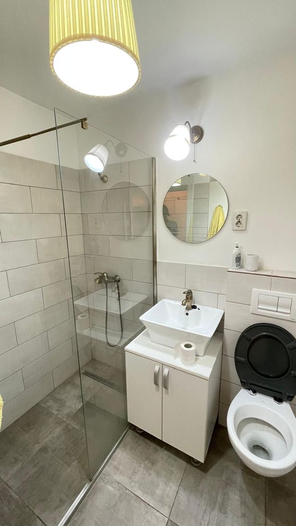 APARTAMENT  SPATIOS  ZONA  KISELEFF - Poză 8