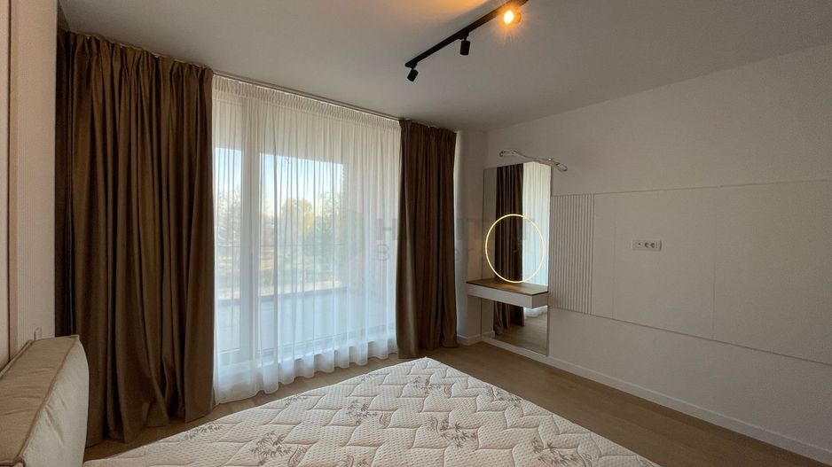 Duplex cu gradina langa parc in Tunari - Poză 7