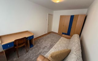 3 camere semidecomandate, balcon, Gheorgheni, Hotel Royal, P-ta Hermes - Poză 6