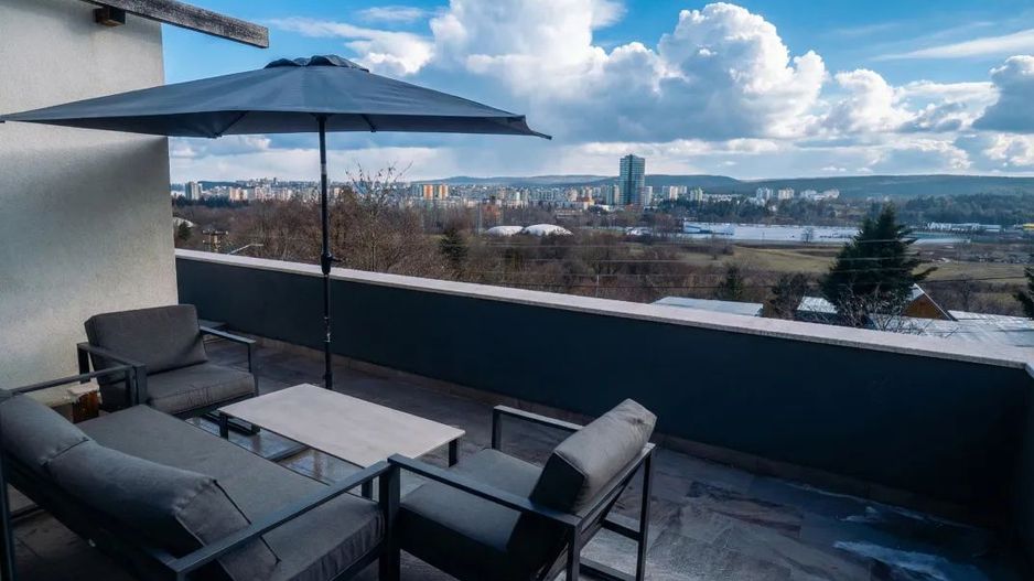 Duplex 4 camere, 170 mp, S+P+ET,  rooftop 100 mp, 4 garaje - Poză 7