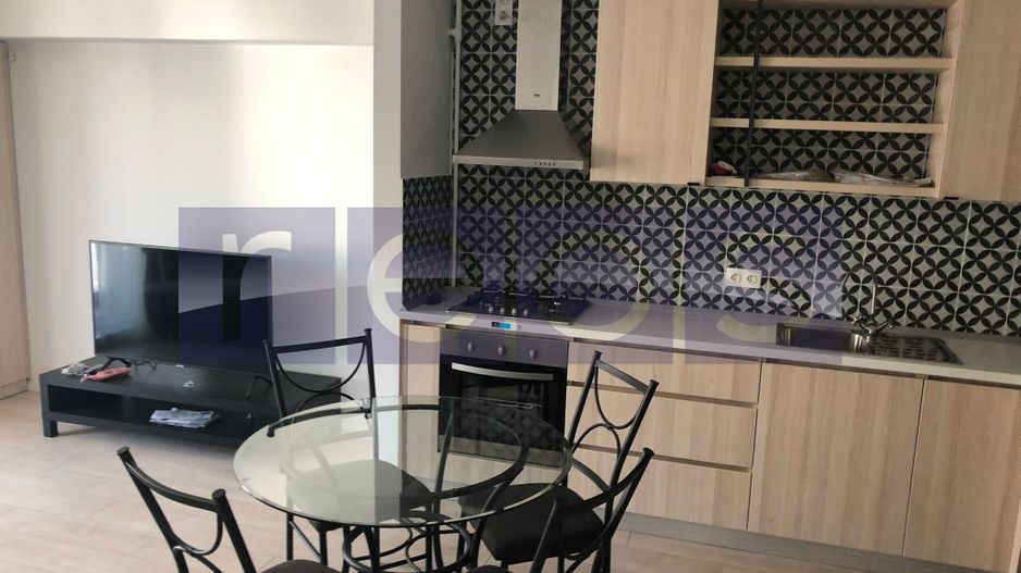 INCHIRIERE APRTAMENT 2 CAMERE | MOBILAT SI UTILAT | 50MP | LOC PARCARE - Poză 2