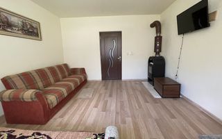 Casa in Comuna Geaca - Poză 9