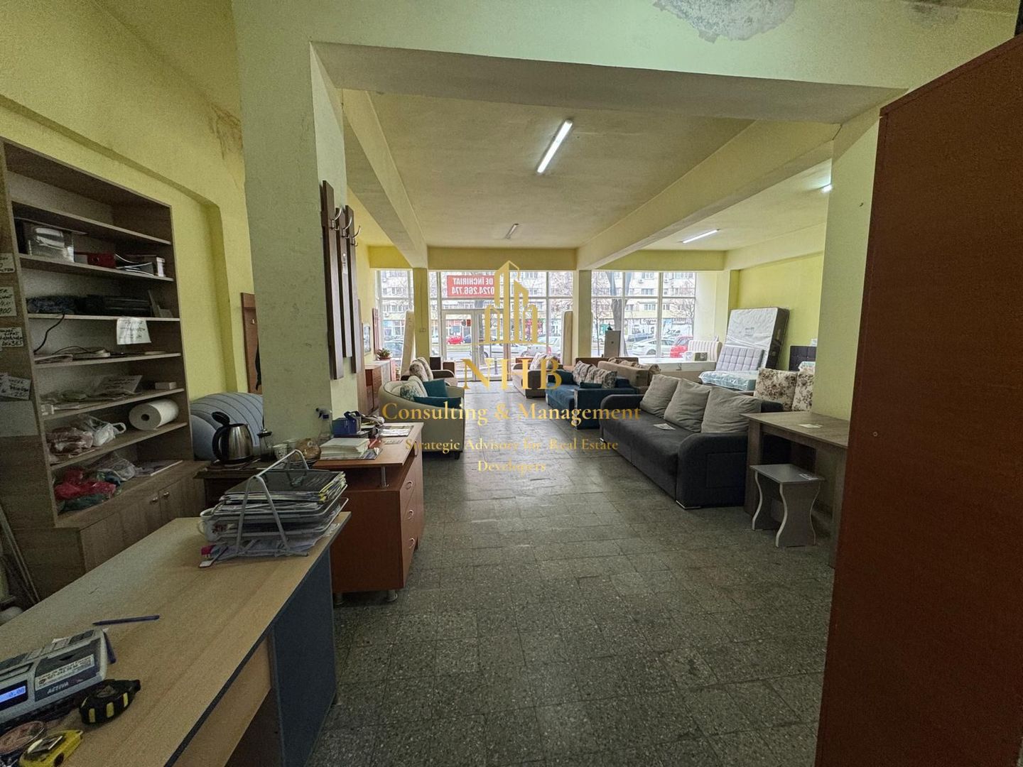 Spatiu Comercial | Delfinului | Vad Excelent - Poză 2