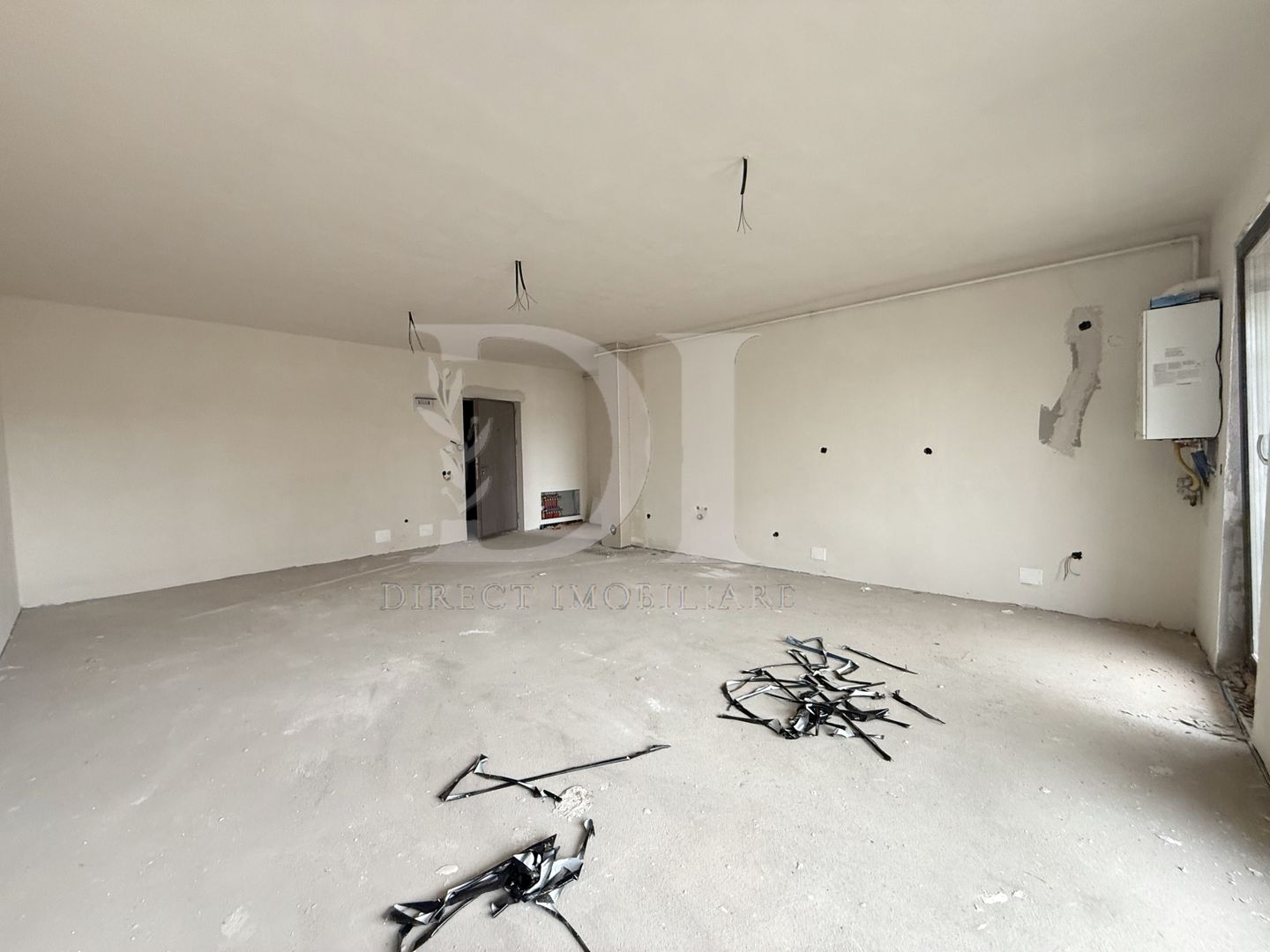 Apartament 2 camere/ Zona Eroilor . Floresti - Poză 1