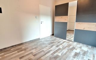 Oferim spre vanzare apartament 2 camere, 60 mp curte, Giroc, 0% Comision - Poză 9