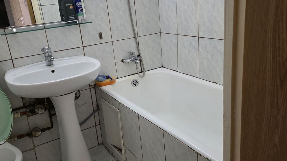 APARTAMENT 3 CAMERE DRUMUL TABEREI - Poză 3