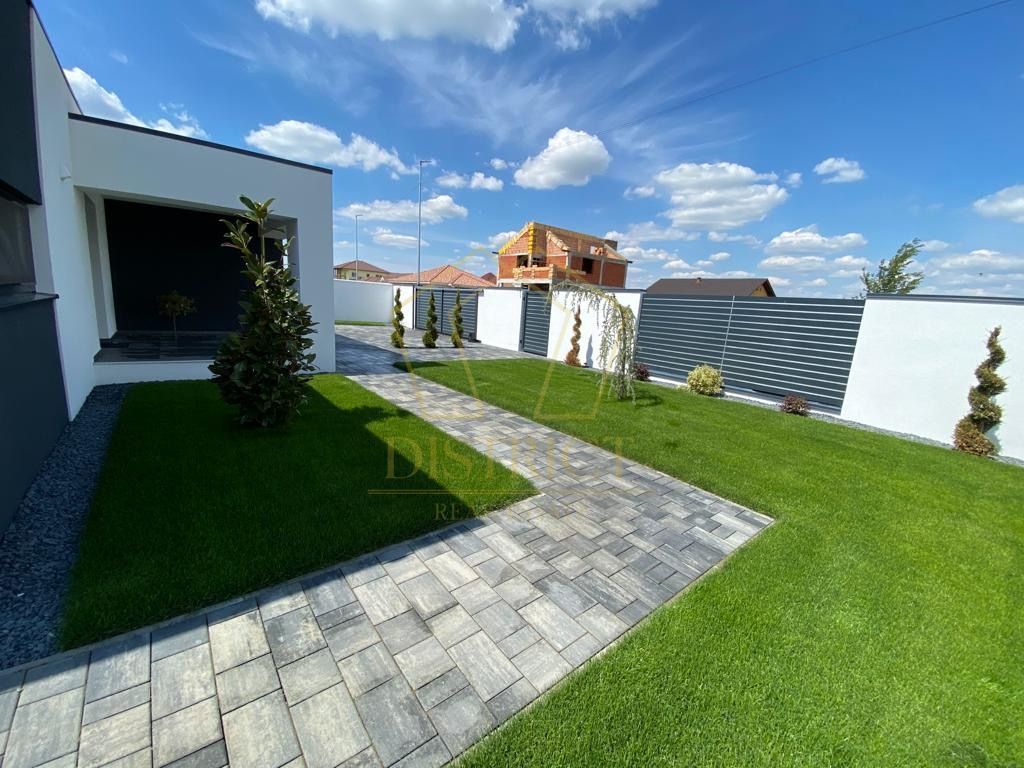 Casa individuala pe parter cu 5 camere | Dumbravita - Poză 2